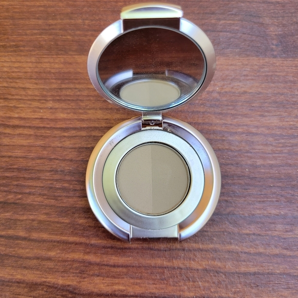 Anastasia Beverly Hills Other - Anastasia Beverly Hills Golden Blonde Brown Powder Duo